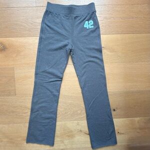 NWOT Tilly’s Sweatpants Full Tilt Varsity Preppy Gray Girls Large